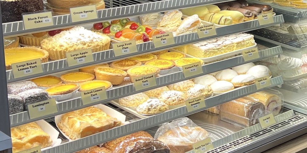 Lemon tarts, custard tarts and lamingtons